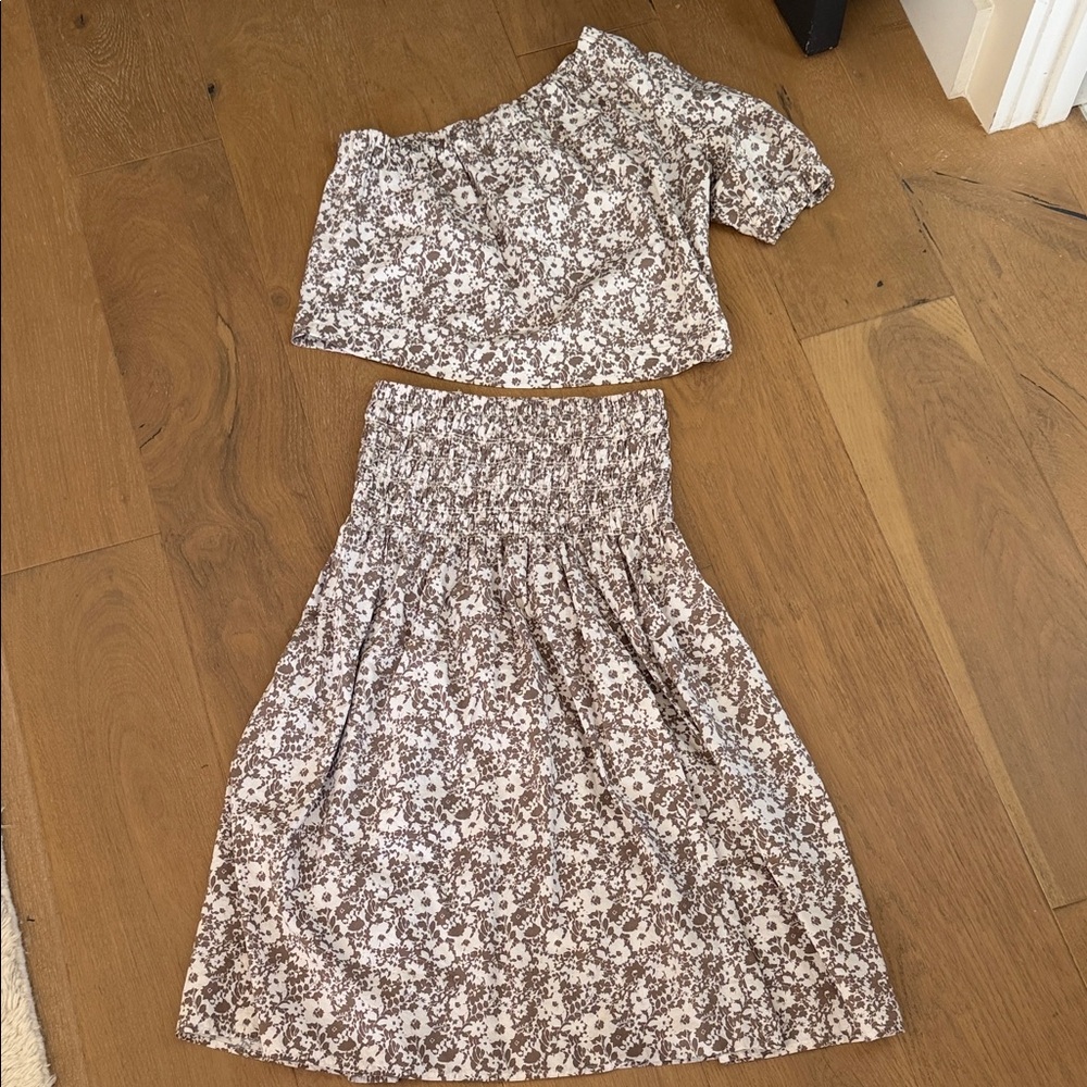 Rails Floral Off-Shoulder Top and Skirt Set